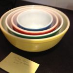 vintage-pyrex-bowls-