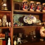 beer-steins-and-hand-painted-plates